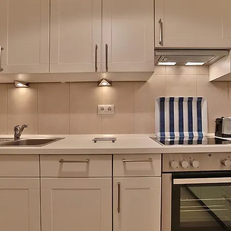 Haus Kastanienallee 3 Haus Kastanienallee 3 6 Timmendorfer Strand