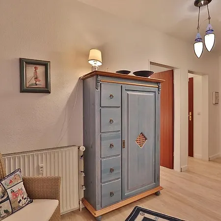 Apartment Haus Kastanienallee 3 Haus Kastanienallee 3 6 *