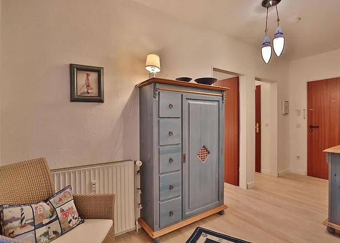 Apartment Haus Kastanienallee 3 Haus Kastanienallee 3 6 *